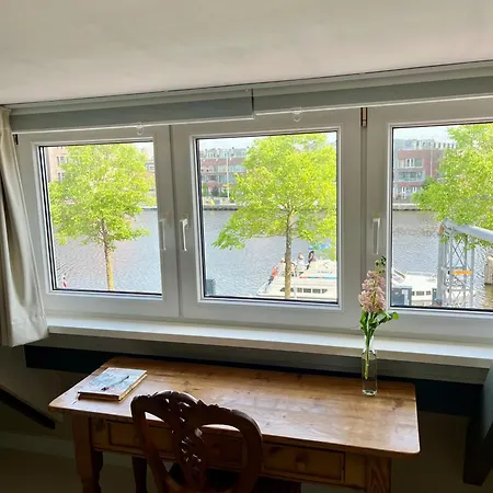 Private Attic With Workspace & Water View Haarlem